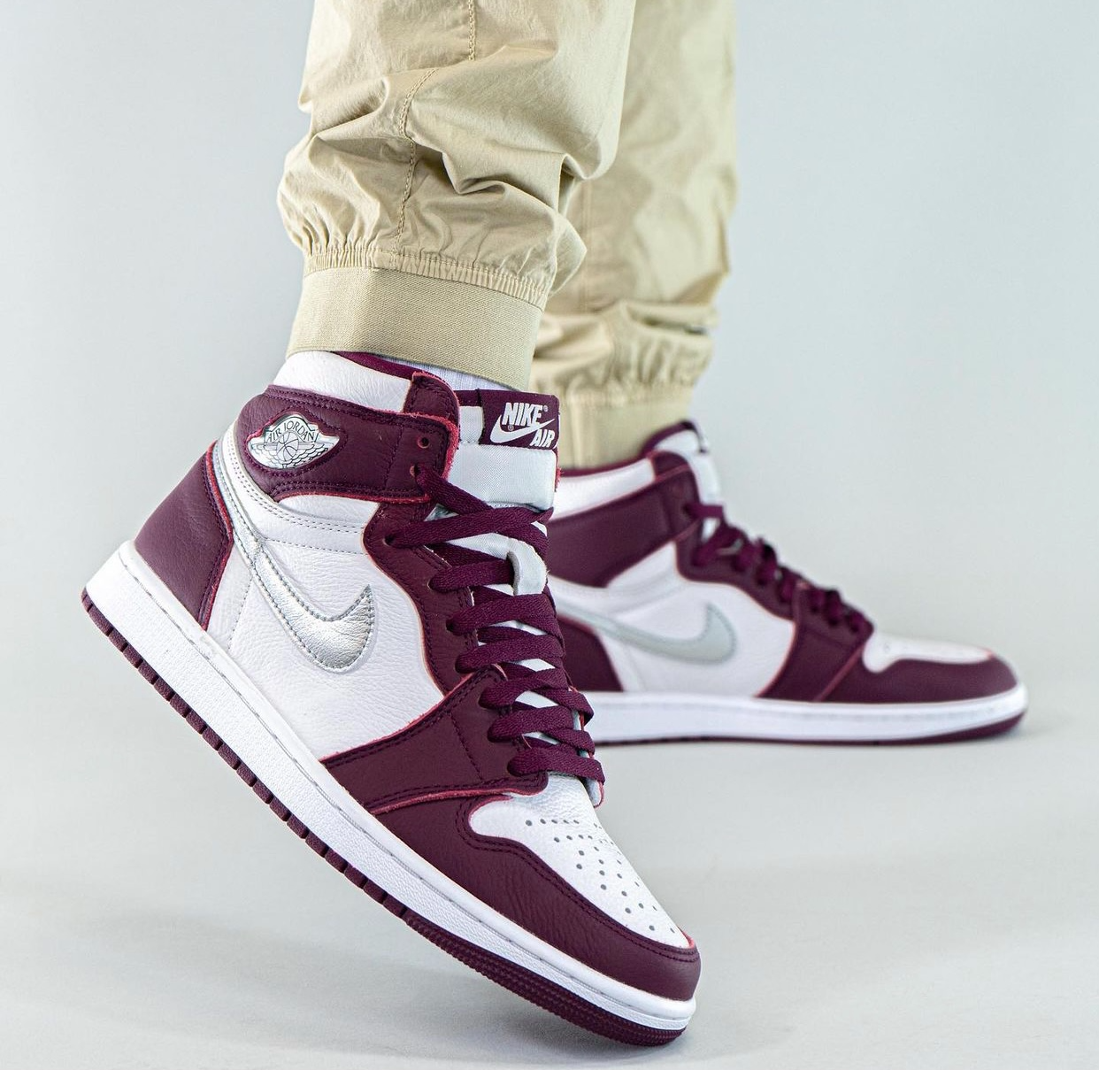 Jordan 1 Retro High OG Bordeaux