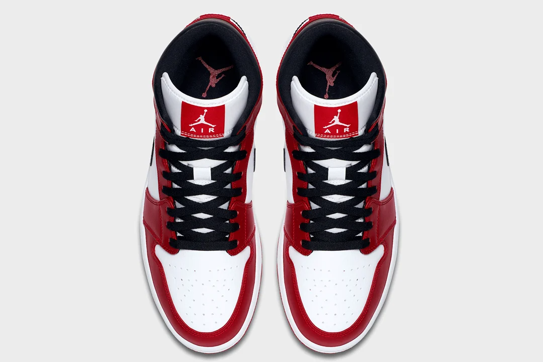 Jordan 1 Mid Chicago (2020)